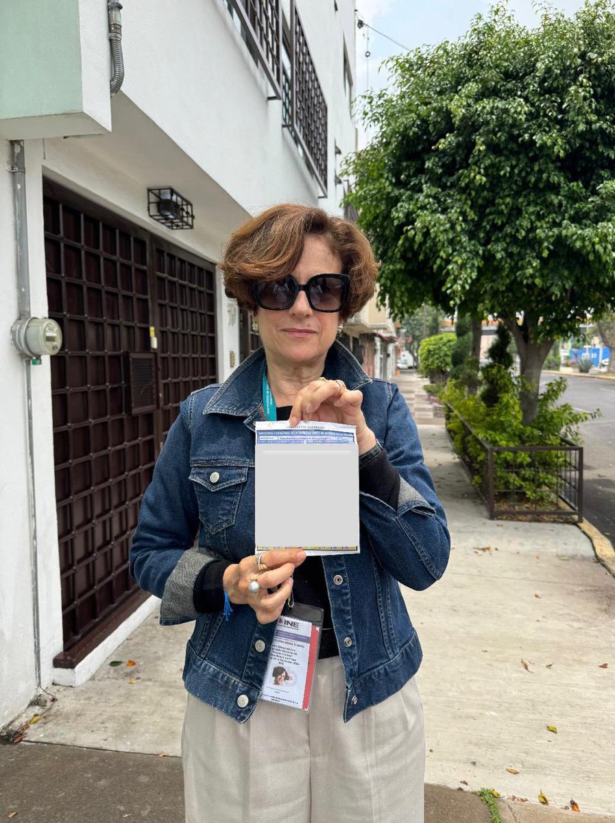 La esposa de Malagon levantando una demanda por la putiza que le pusieron por qué ganó el Cruz Azul‼️