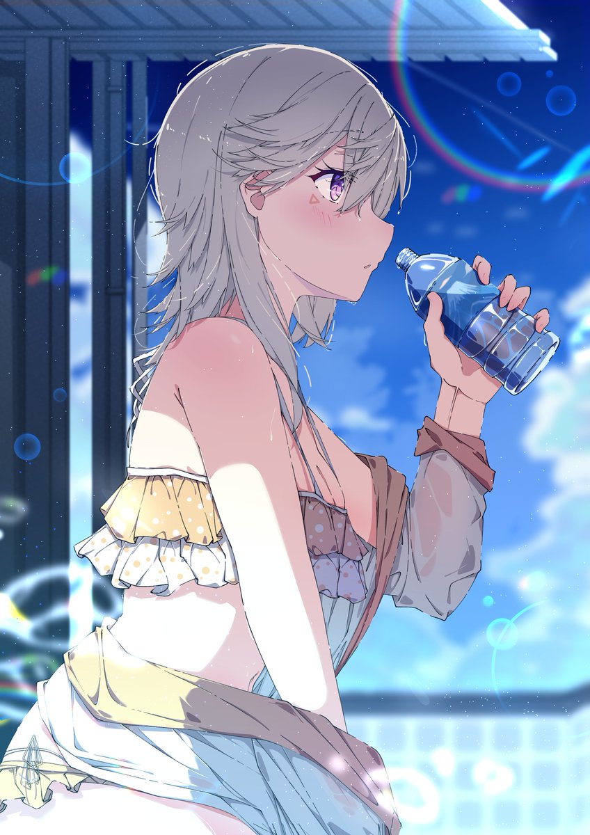 Hita_gami's tweet photo. 👙🧡
#引き小森画 https://t.co/jRMG3hcnG3
