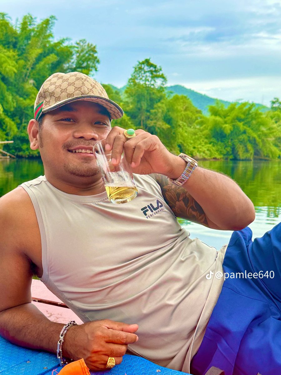 រិត បុិម tweet media