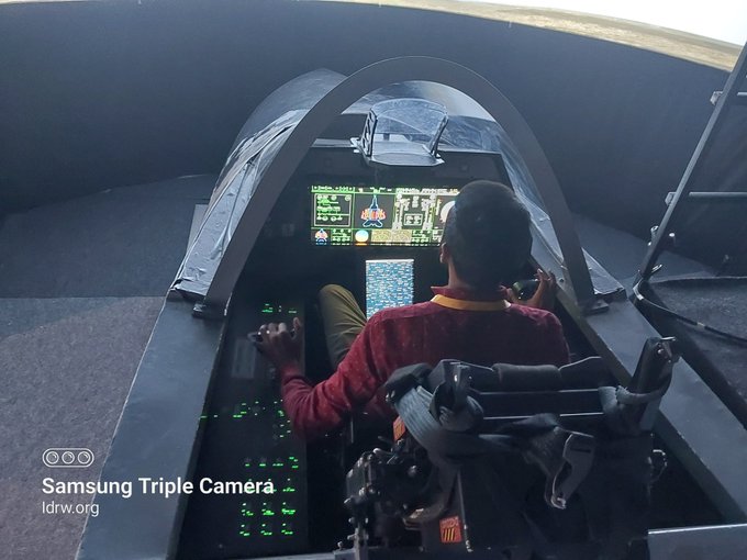 idrwalerts's tweet image. Samtel&apos;s Cutting-Edge Smart Wide Area Display Proposed for AMCA 5th Gen Fighter Jet

idrw.org/samtels-cuttin…