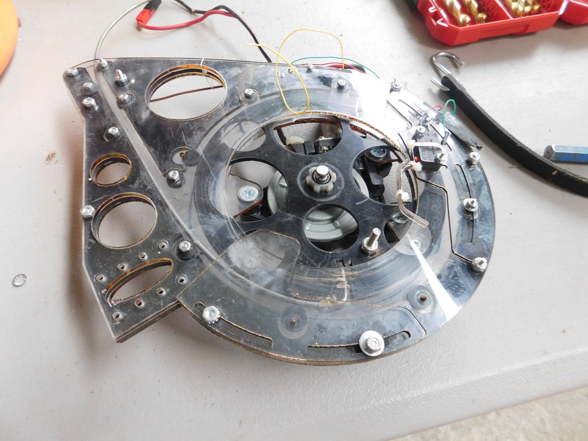 XBOT488's tweet photo. taking apart the old FRC robot parts that are stored at my house:
2004 hanging mechanism - FIRST Frenzy
2011 "Mecha Duck" Logo Motion
wheel? @madison
2007 Rack N Roll - lifting wing https://t.co/Y4E7t7xgGz
