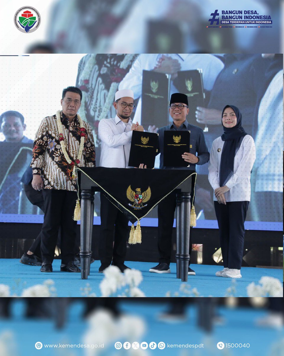 kemendespdt's tweet photo. Kementerian Desa dan PDT resmi bekerja sama dengan Yayasan Institut Quantum Akhyar yang dibina langsung oleh Ustadz Adi Hidayat, melalui penandatanganan kesepahaman bersama dan Perjanjian Kerja Sama. https://t.co/UciDoEsOsp