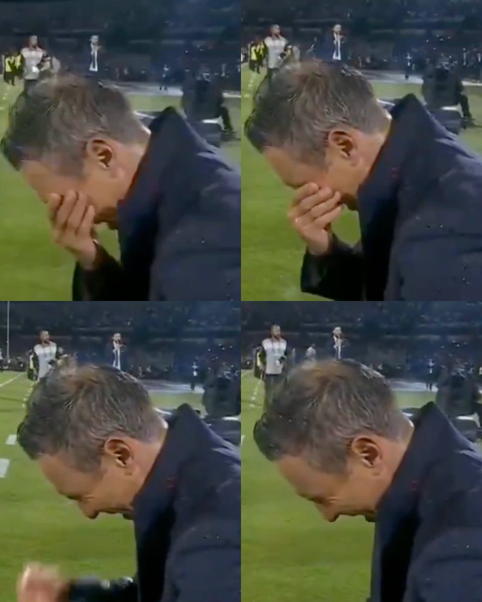 InvictosSomos's tweet photo. Y justo después de consagrarse campeón de la Concachampions, Vicente Sánchez simplemente no pudo contener las lágrimas. Luego de tantas emociones en estos 4 meses, no era para menos. Cuando llegó, el Cruz Azul había tenido un mal arranque de año y todo eran dudas por la inesperada marcha de Martín Anselmi (dejó tirado al equipo). Tomó al plantel en un momento de incertidumbre y prácticamente nadie creía en él. ¿Cómo respondió? Los puso en el TOP 3 en fase regular, los llevó a las semifinales del campeonato mexicano, eliminó al América a nivel internacional y se consagró campeón de la Concachampions. Si se va, que es lo más probable, lo hará dejando una huella imborrable. La historia contará que con el uruguayo como entrenador, La Máquina rompió una sequía internacional de 11 años, se clasificó a la Copa Intercontinental 2025 y se metió al Mundial de Clubes 2029. HONOR PARA DON VICENTE SÁNCHEZ.