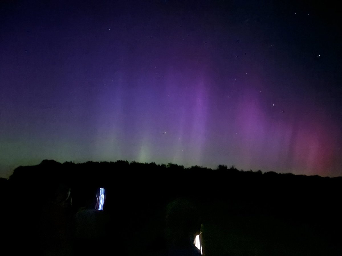 💫 theo jurriens 💫 (@wegisdezon) on Twitter photo In de <a href="/dvhn_nl/">Dagblad van het Noorden</a> noorderlichtlokatie opsomming mist natuurlijk ZO Groningen : Sellingen is een prachtige plek om het Noorderlicht te zien . <a href="/WillemGroen050/">Willem Groeneveld</a> bijgaande foto van vorig jaar augustus In de <a href="/dvhn_nl/">Dagblad van het Noorden</a> noorderlichtlokatie opsomming mist natuurlijk ZO Groningen : Sellingen is een prachtige plek om het Noorderlicht te zien . <a href="/WillemGroen050/">Willem Groeneveld</a> bijgaande foto van vorig jaar augustus