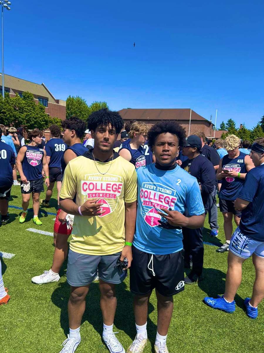 elijah.payne (@epayne_15) on Twitter photo Thank you <a href="/AveryShowcases/">Avery Strong Showcases</a> <a href="/BrandonHuffman/">Brandon Huffman</a> for letting me participate today and come perform with all these other great young athletes today! And thank you to all the coaches that came out today and to those I got to talk to and meet today. Thank you <a href="/AveryShowcases/">Avery Strong Showcases</a> <a href="/BrandonHuffman/">Brandon Huffman</a> for letting me participate today and come perform with all these other great young athletes today! And thank you to all the coaches that came out today and to those I got to talk to and meet today.