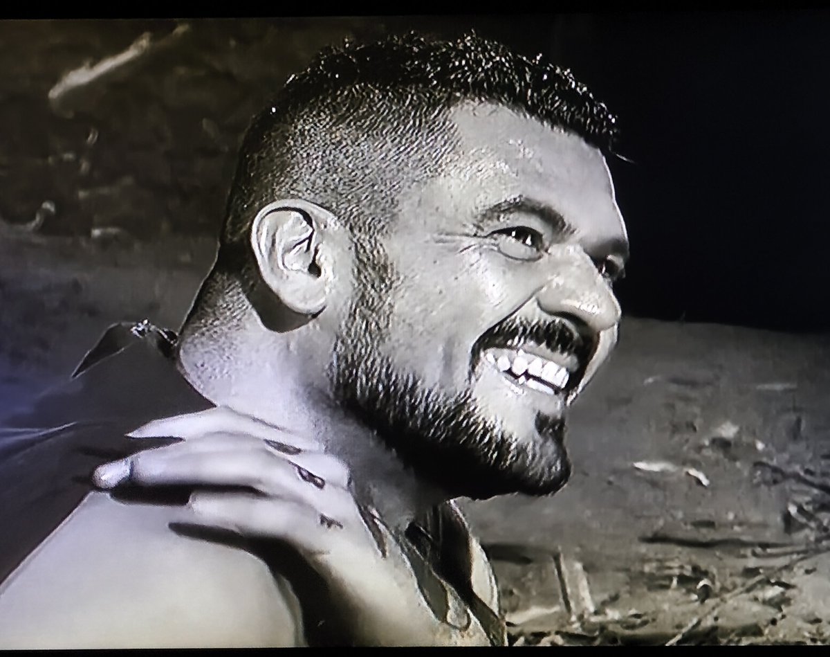 camivalebb's tweet photo. La razón por la que sigo despierta #MundosOpuestos13 😍 https://t.co/iVkGZFrXiK