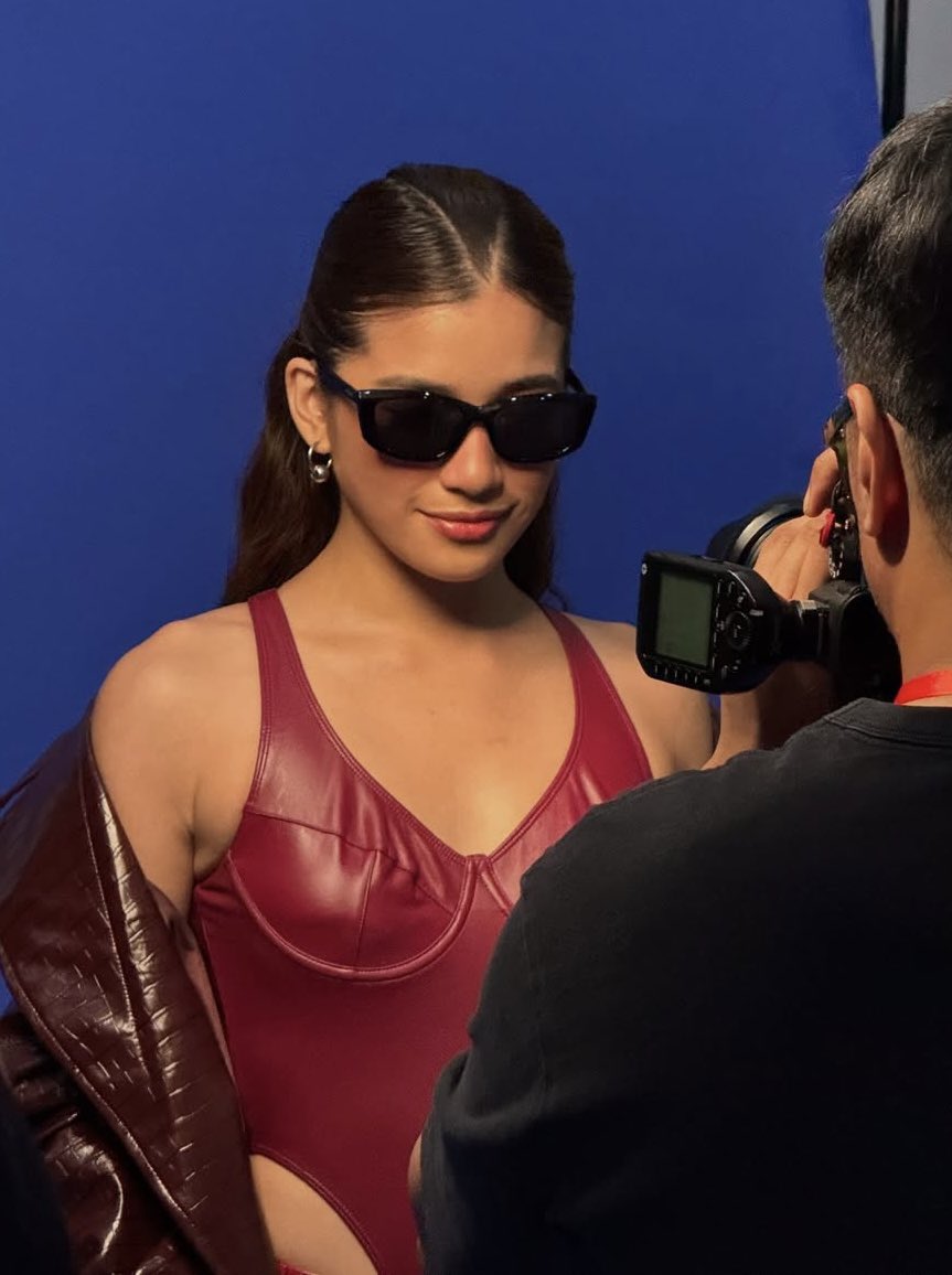 iahsgf's tweet photo. OH YES HOT GIRL THINGS https://t.co/RHB3E4sVC9