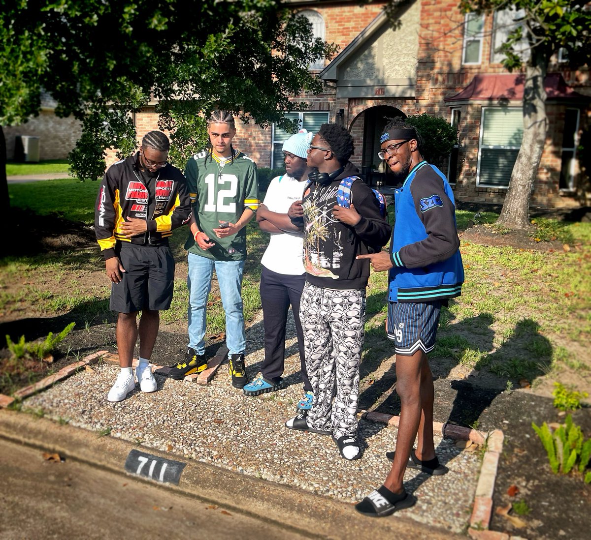 YourSAGEz's tweet photo. Calm needed vacation and motivation, nice meeting the bros fr🥸 https://t.co/ZruzeKkZL3