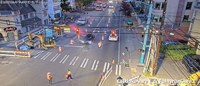在Fuhrman Ave E的Eastlake Ave
