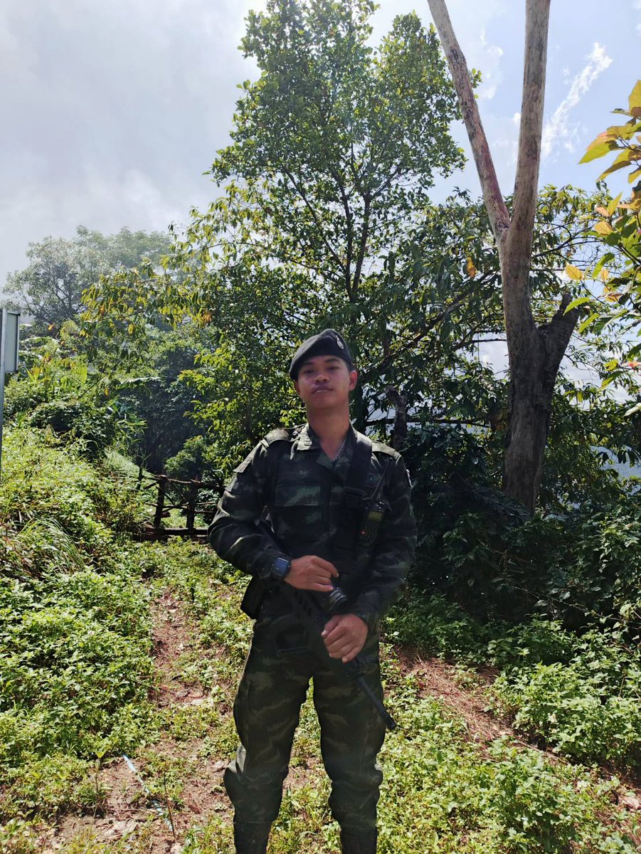 ZCoG41's tweet photo. มีใจก็ทักมาสิ #พิดโลก https://t.co/6W2EBvy9K1
