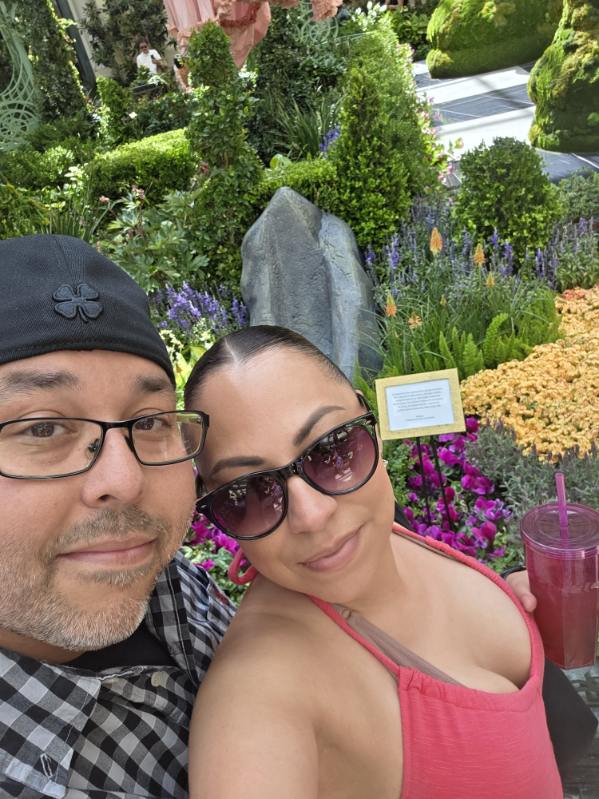 ricardo371221's tweet image. 5th year in a row, spending our anniversary together in Las Vegas!! ♥️ #ILoveUs ♥️