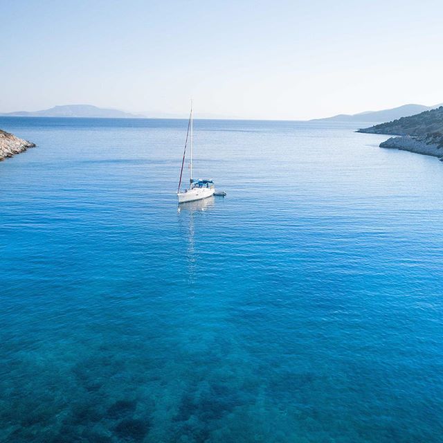 📍Panermos Beach, Naxos!

Crystal-clear waters, calm horizons, and untouched beauty — this is what  #Greek island dreams are made of. Hidden in the southeast of #Naxos, #Panermos is the kind of secret you’ll wish you could keep forever.

📸 : Nikos via (instagram.com/nik_stavritis)