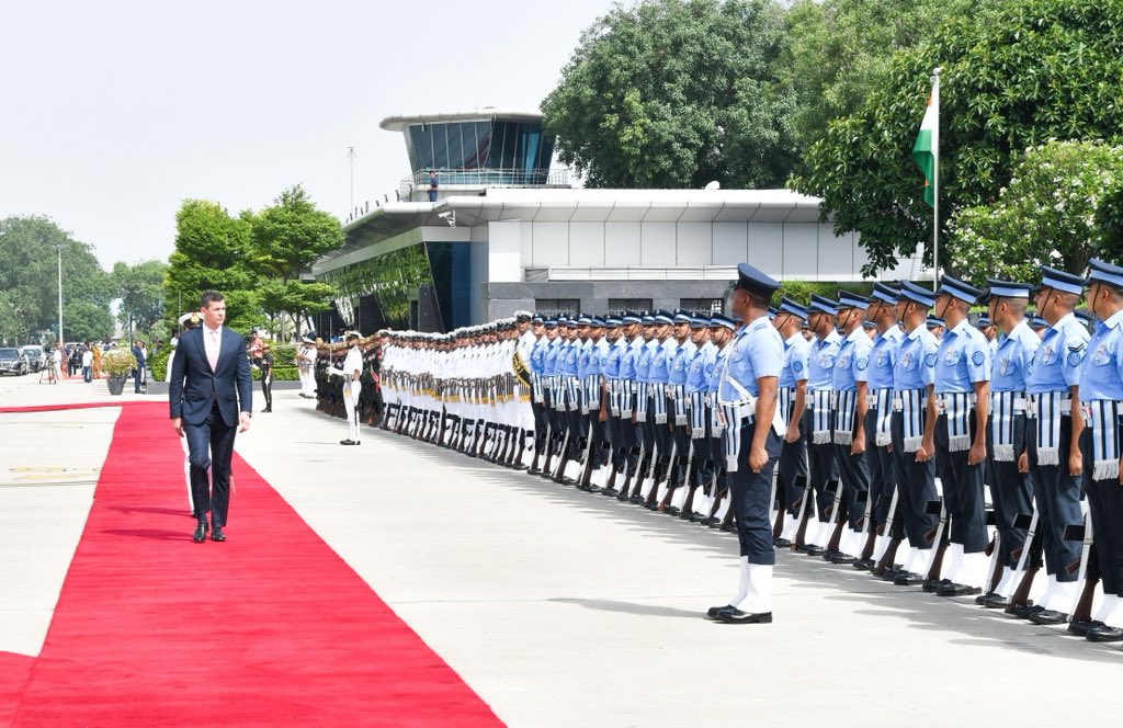 President Santiago Peña Receives Ceremonial Welcome