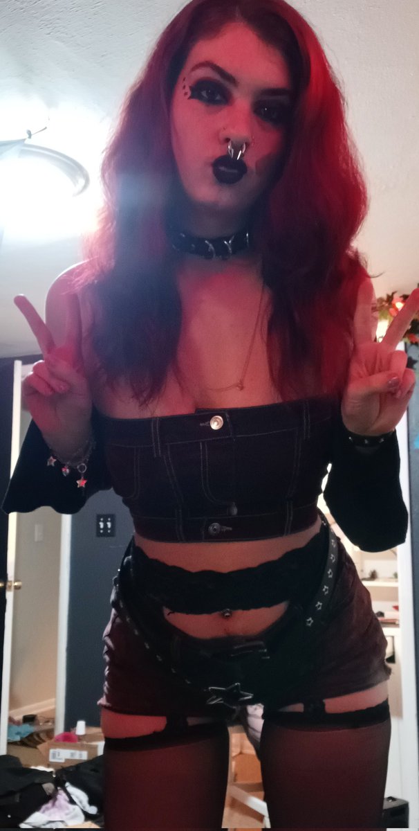 This outfitttt (full screen better)