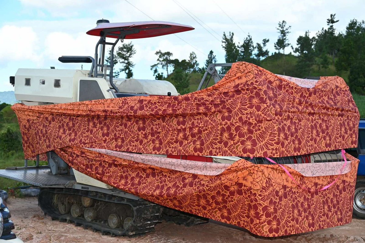 $52,500 Rice Harvester Handed Over to Boost Rice Production in Vunidrodro

read more:
duavata.news/dollar52500-ri…

#Fiji #FijiNews