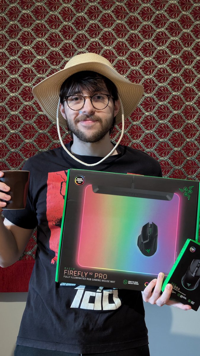 TrashGoblins🍉 (Tori) tweet media