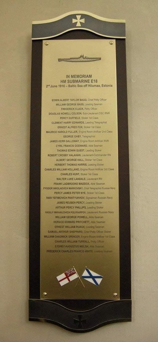 vicpowell1815's tweet photo. Today marks the 109th anniversary of the loss of E18. In the early hours of 2nd of June 1916 E18 hit a mine from a Mine Barrier off the Island of Dagerort. On the discovery of E18 it was found that the conning tower hatch was open so she was on the surface when she hit the mine. https://t.co/w4eTKd59EP