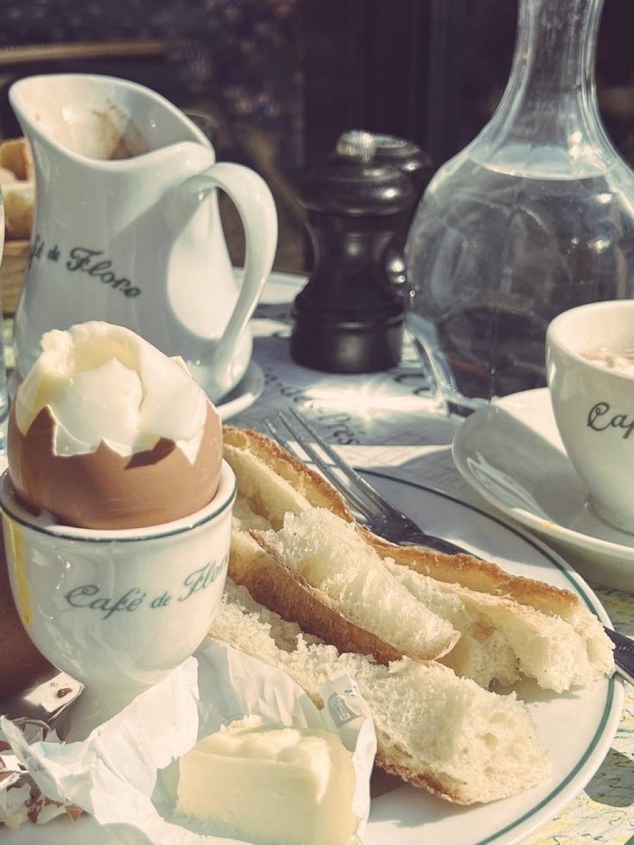 stephenkeeler's tweet photo. Please, someone. This would do just fine. Just. Fine.
#breakfastinparis https://t.co/9ZkgKrtOgs