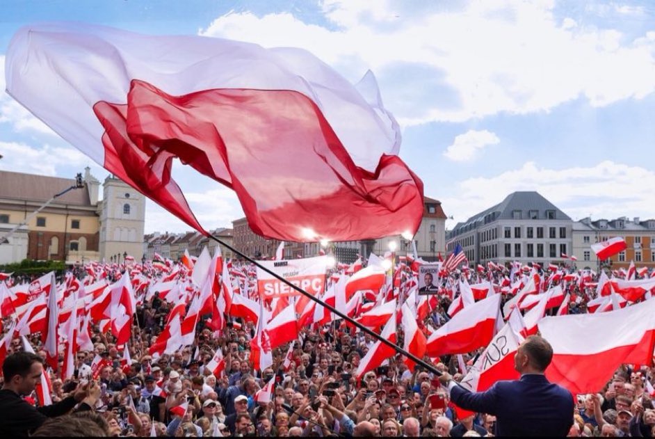 Dzień dobry Polsko! Słowa stały się rzeczywistością - Karol Nawrocki prezydentem Polski <a href="/NawrockiKn/">Karol Nawrocki</a> 
Zwyciężyła Polska, zwyciężyli Polacy!