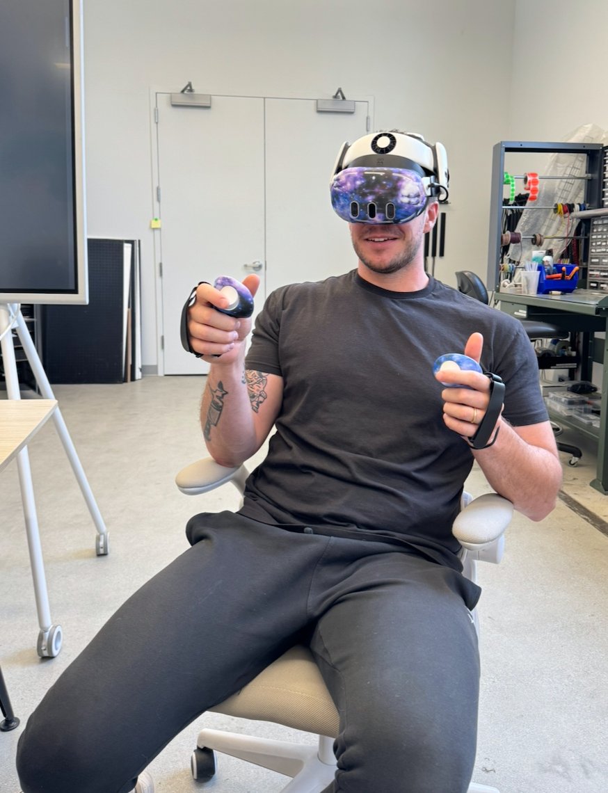 smarterWscience's tweet image. Took a trip to the @QuantumBioOrg lab last week, where the team got to try out @ScienceStanley&apos;s VR protein visualization. 👾

@QuantumBioDAO @ClariceDAiello @LodesaniA