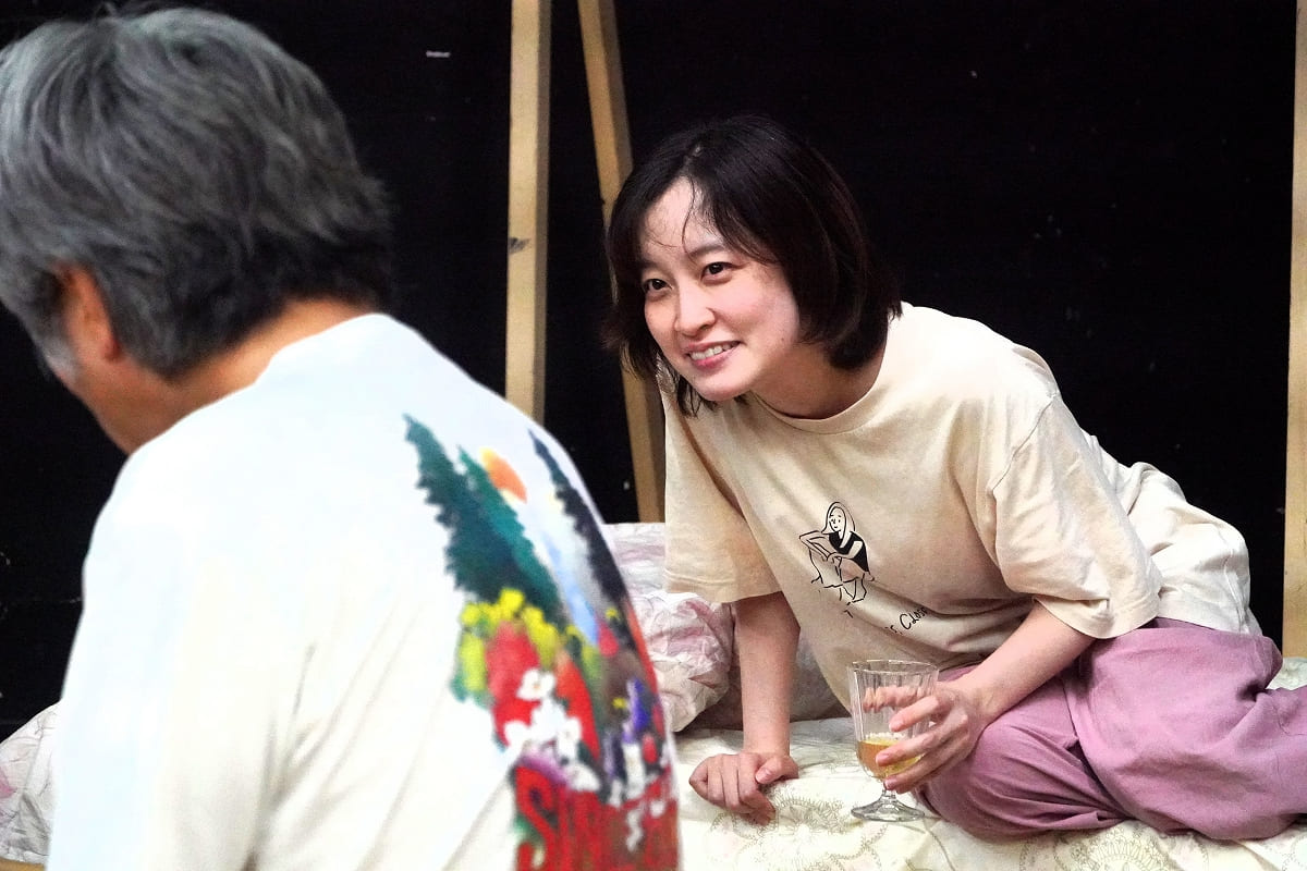 グッドディスタンス『朝、私は寝るよ』レポート――年ぶり再演は新たな演出でフェアに深化 

enterstage.jp/articles/168146

▶綱島郷太郎（劇団青年座）と今泉舞の二人芝居を新たな演出で
▶6月8日（日）まで東京・下北沢 楽園にて上演中！