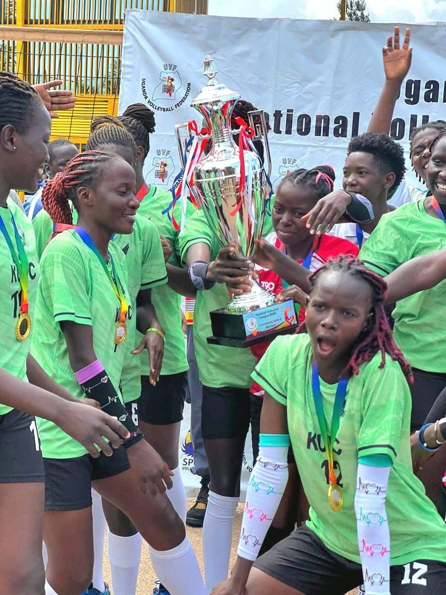 🏆 champions... she eagles
