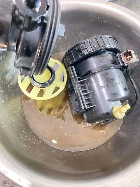 Dieselsevice754's tweet image. In this new week, start by loving what you do, and the rest will always fall in place! Pay us a visit today for affordable and reliable diesel injector repairs and services. Find us at Mwanga ll road segawa market building,
Call | Whatsapp:+256754490069 | +256786300162