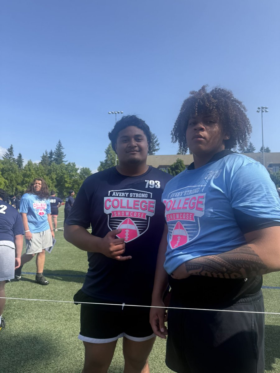 Gecova Doyal (@gecovadoyal_19) on Twitter photo Thank to <a href="/BrandonHuffman/">Brandon Huffman</a> for this opportunity to compete <a href="/AveryShowcases/">Avery Strong Showcases</a>!! Honored and blessed to be named Overall OL MVP back to back years with my cuz <a href="/esuntafa_/">Esun Tafa</a> !! <a href="/FaipeaAvaava/">AEP ATHLETICS (Coach Ava)</a> <a href="/Coach_TuiAvaava/">Tui Avaava</a> <a href="/TaylorBarton12/">Taylor Barton</a> <a href="/Murdock_02/">Frank Murdock</a> <a href="/Ryan_Clary_/">Ryan Clary</a> <a href="/CoachDjayy/">DJ Mims</a> Thank to <a href="/BrandonHuffman/">Brandon Huffman</a> for this opportunity to compete <a href="/AveryShowcases/">Avery Strong Showcases</a>!! Honored and blessed to be named Overall OL MVP back to back years with my cuz <a href="/esuntafa_/">Esun Tafa</a> !! <a href="/FaipeaAvaava/">AEP ATHLETICS (Coach Ava)</a> <a href="/Coach_TuiAvaava/">Tui Avaava</a> <a href="/TaylorBarton12/">Taylor Barton</a> <a href="/Murdock_02/">Frank Murdock</a> <a href="/Ryan_Clary_/">Ryan Clary</a> <a href="/CoachDjayy/">DJ Mims</a>
