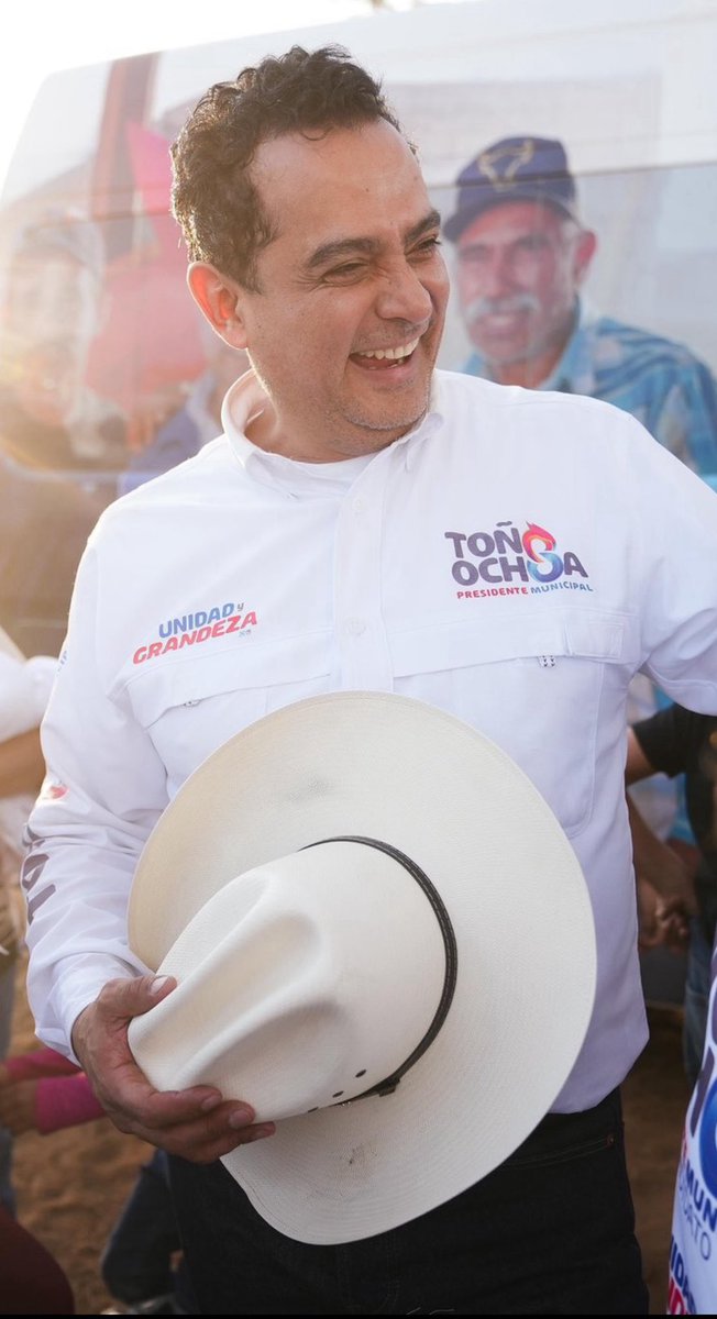 Renán Barrera (@renanbarrera) on Twitter photo Un enorme gusto ver que Durango seguirá con buen gobierno!! Muchas felicidades amigo <a href="/josejoseantonio/">Toño Ochoa</a> por este resultado y a seguir trabajando duro! Un abrazo!! Un enorme gusto ver que Durango seguirá con buen gobierno!! Muchas felicidades amigo <a href="/josejoseantonio/">Toño Ochoa</a> por este resultado y a seguir trabajando duro! Un abrazo!!