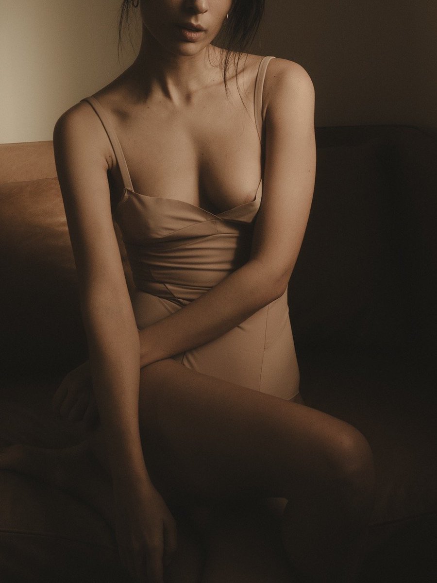 Comme deux oiseaux solitaires survolent
Les grandes prairies, portés par les voix célestes
Toutes ces années et toutes ces vies nous sommes allés l'un vers l'autre💞
Robert James Waller
carnet-spirales.fr/la-quete/