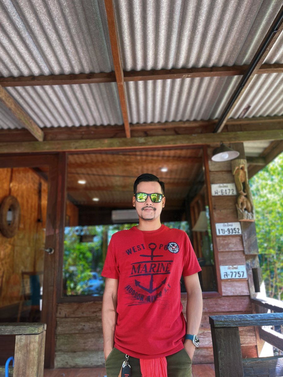 ครูหลังเขา tweet media