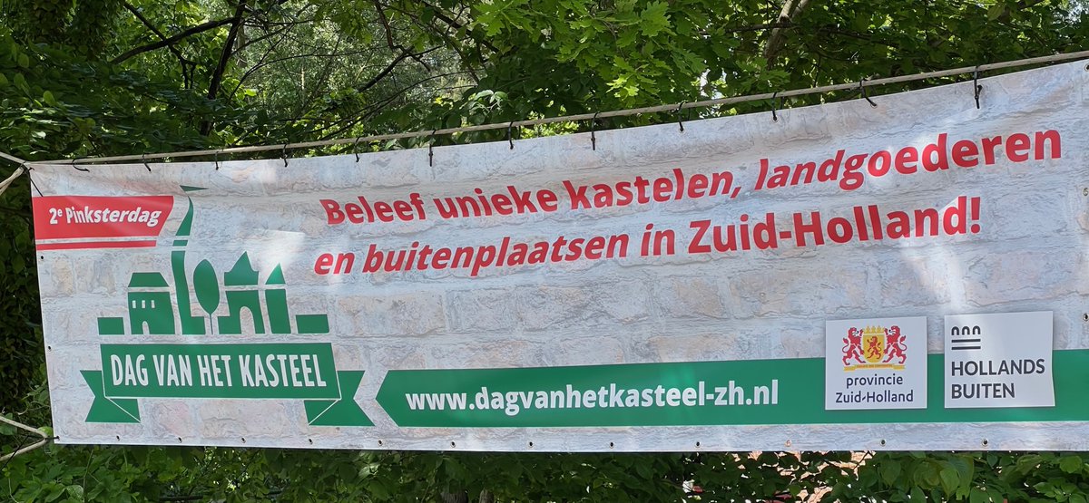 Over een week is Dag van het Kasteel. Ook Villa Ockenburgh doet mee. Luister naar verhalen uit het verleden &amp; ontdek waarom wij genomineerd waren voor Kasteeltuinprijs. 11:00-16:00 uur. villaockenburgh.nl/events/vier-da… #villaOckenburgh #dagvanhetkasteelzh #dagvanhetkasteel #HollandsBuiten