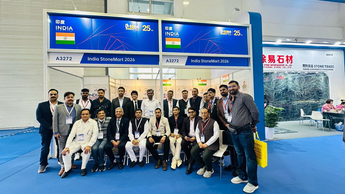stonemart_india's tweet image. Stonemart India impressed at #XiamenStoneFair2024, showcasing exotic Indian granites & eco-friendly stone solutions! 🌍
Now expanding across Asia & Europe.
#StonemartIndia #GraniteExport #IndianGranite #SustainableDesign #StoneTech