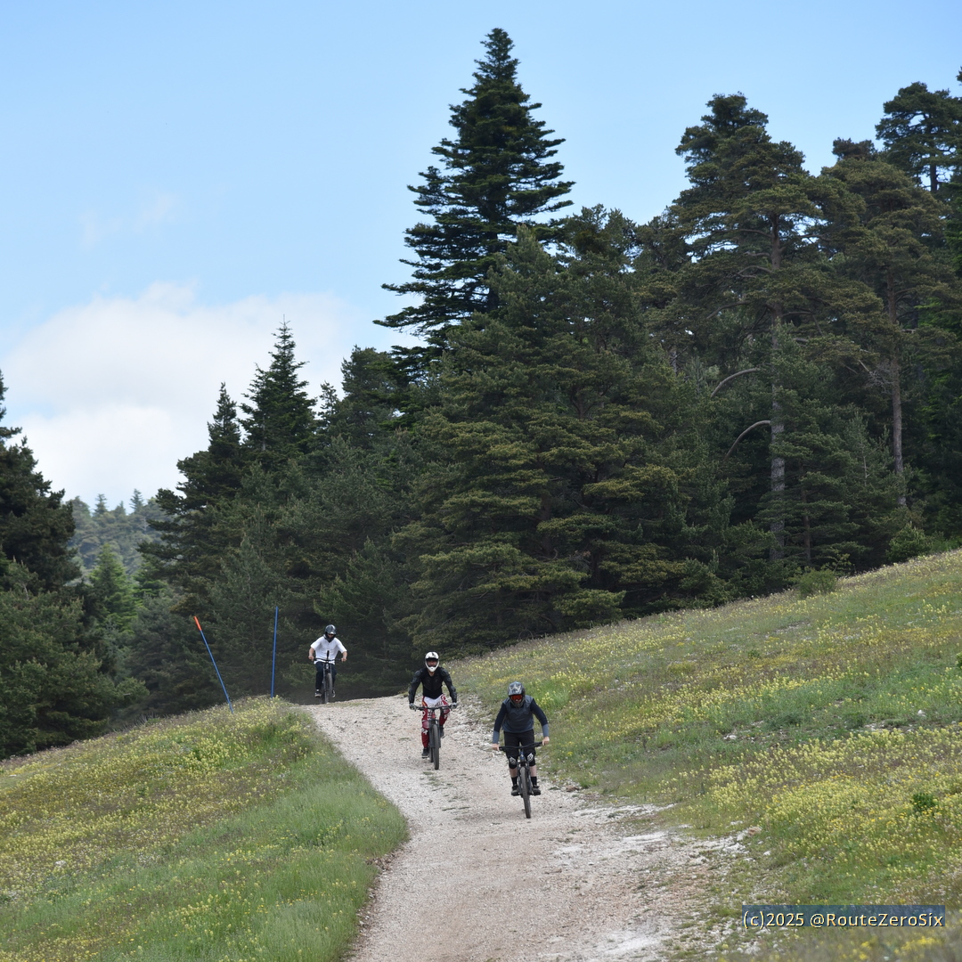 routezerosix's tweet photo. La station de VTT de La Moulière (Alpes-Maritimes)
#LaMouliere #AlpesMaritimes #VTT #BikePark #MountainBike #Caille #Andon #BaladeSympa #ExploreRegionSud #CotedAzurFrance https://t.co/YhN0ubdVdt