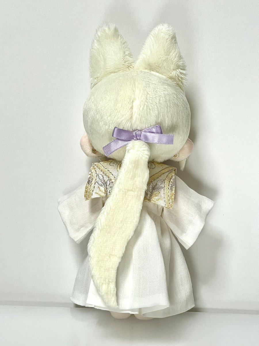 「眠り目のキツネくんぬい出来た! ケモ耳の内側をインド刺繍で作るのやってみたかった」|宵のイラスト