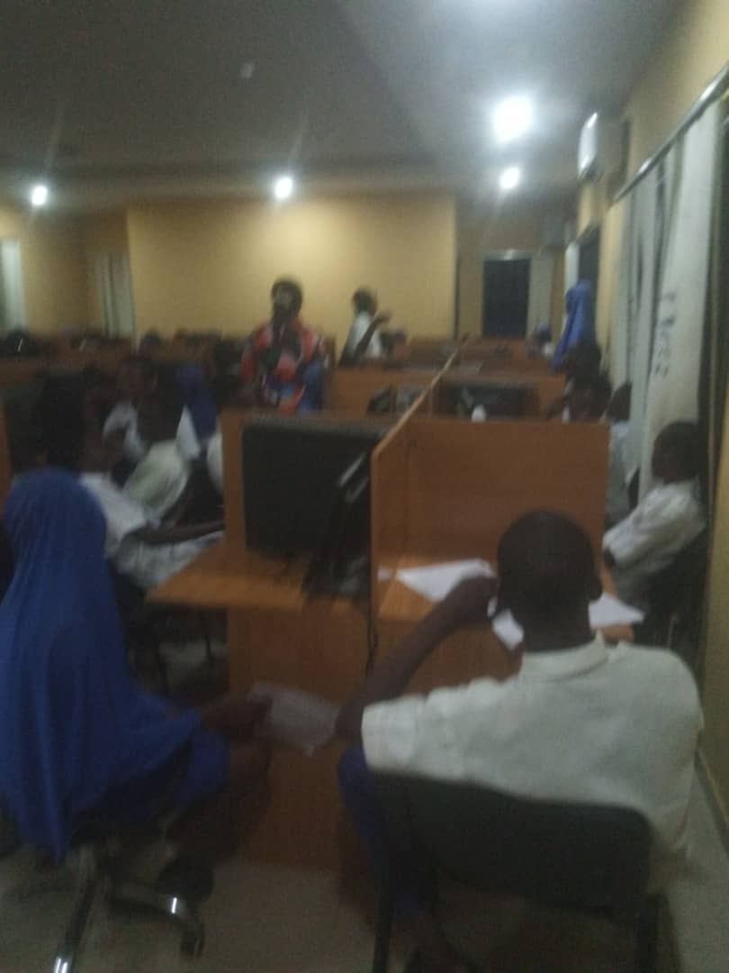 Adeokin00's tweet photo. @waecnigeria Waec Exam at the middle of the night https://t.co/pa8yawLMUp