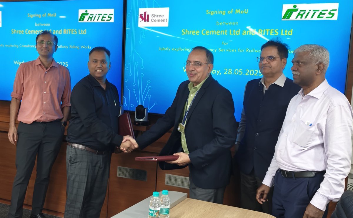 Shree Cement Limited (@shreecementltd) on Twitter photo Proud to announce that we signed a Memorandum of Understanding (MoU) with <a href="/RITESLIMITED/">RITES Limited</a>, a Navratna enterprise under the Ministry of Railways, Government of India to strengthen our rail infrastructure network.
Our collaboration with RITES is a strategic step towards creating a Proud to announce that we signed a Memorandum of Understanding (MoU) with <a href="/RITESLIMITED/">RITES Limited</a>, a Navratna enterprise under the Ministry of Railways, Government of India to strengthen our rail infrastructure network.
Our collaboration with RITES is a strategic step towards creating a