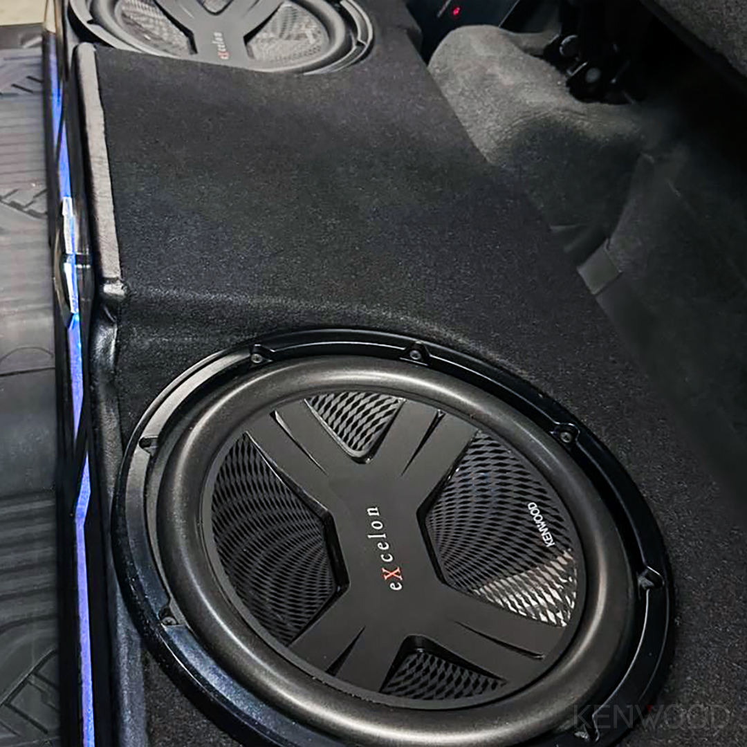 KENWOODUSA's tweet photo. Silverado equipped with a dual 12" sub setup done by @AudioSourceInc__.
#KenwoodUSA
#LiveConnectedDriveConnected
#kenwood #excelon #excelonreference #kenwoodexcelon #kenwoodaudio #kenwoodcaraudio #caraudio #caraudiosystem #applecarplay #androidauto #subwoofer #customdash #caraudioaddicts #caraudioinstallation #chevroletsilverado #chevysilverado