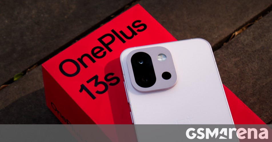 OnePlus 13s in for review dlvr.it/TL6N0M