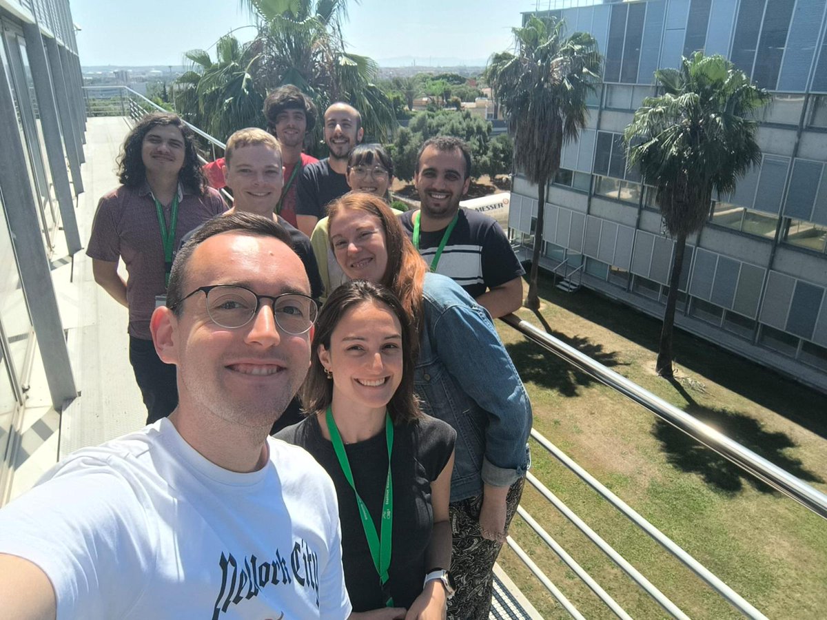 Perez_Temprano's tweet image. 🎓 Time to say goodbye to Volkert Dekkers, our MSc Erasmus student from @UvA_Amsterdam!
It’s been a pleasure having you in the group! Wishing you all the best from your next adventures!