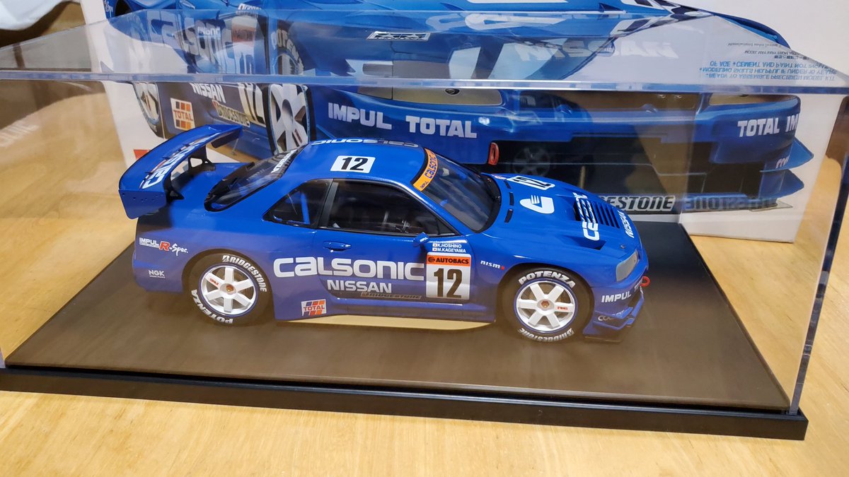 j1kSWawoBwdPEMu's tweet image. #2mcalsonic
タミヤカルソニックスカイラインR34完成です! 毎度ですがストレート組み、水性トップコートの磨き無し仕上げです。ケースに入れて飾って置きましょう😊 約2ヵ月お疲れ様でした!!