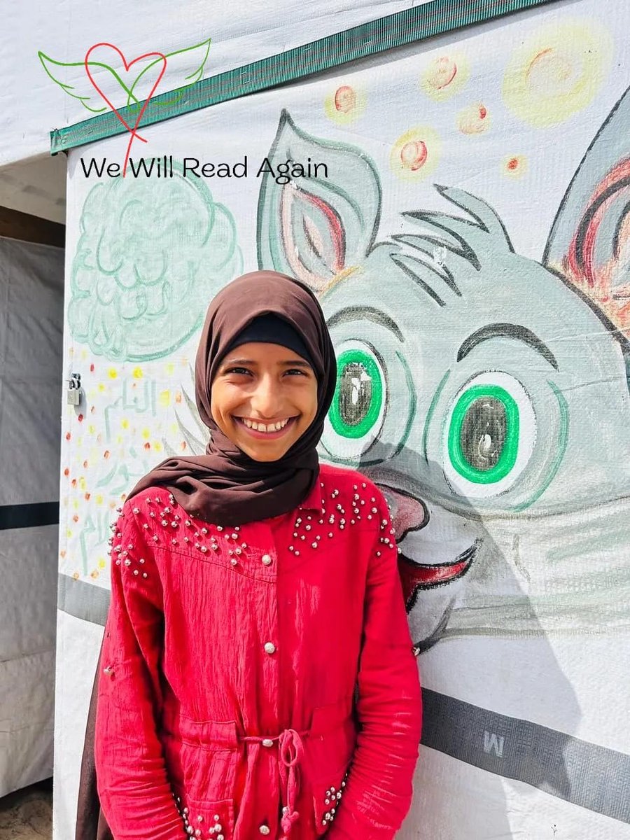 Meet Hanan Shadi Jameel Jaras🧕😄
Age: 13 years old (6th grade)
Injury: Hit by shrapnel in her leg; lost all her hair due to trauma
Current residence: A tent in Palestine Stadium

Hanan is a young girl who has suffered both physically and emotionally during the war. In the early