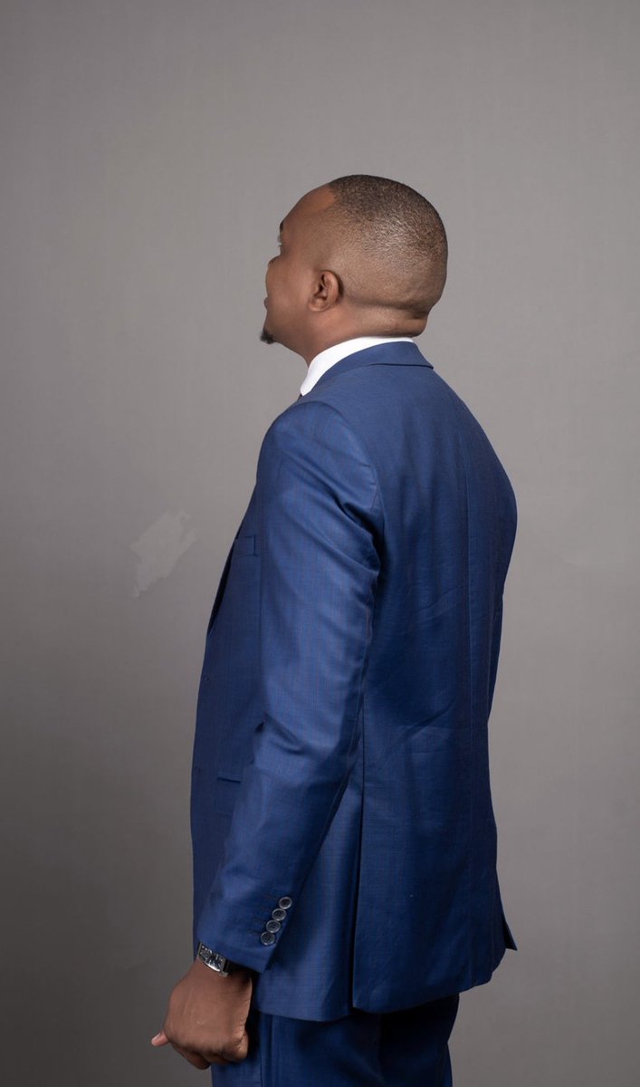 MoraraKebaso's tweet photo. God has raised a generation of young leaders who will be different. By our vision we will inspire more Kenyans to believe in change. We will  break out of the prison of choosing between a corrupt government and a crooked opposition https://t.co/59E0hikjws