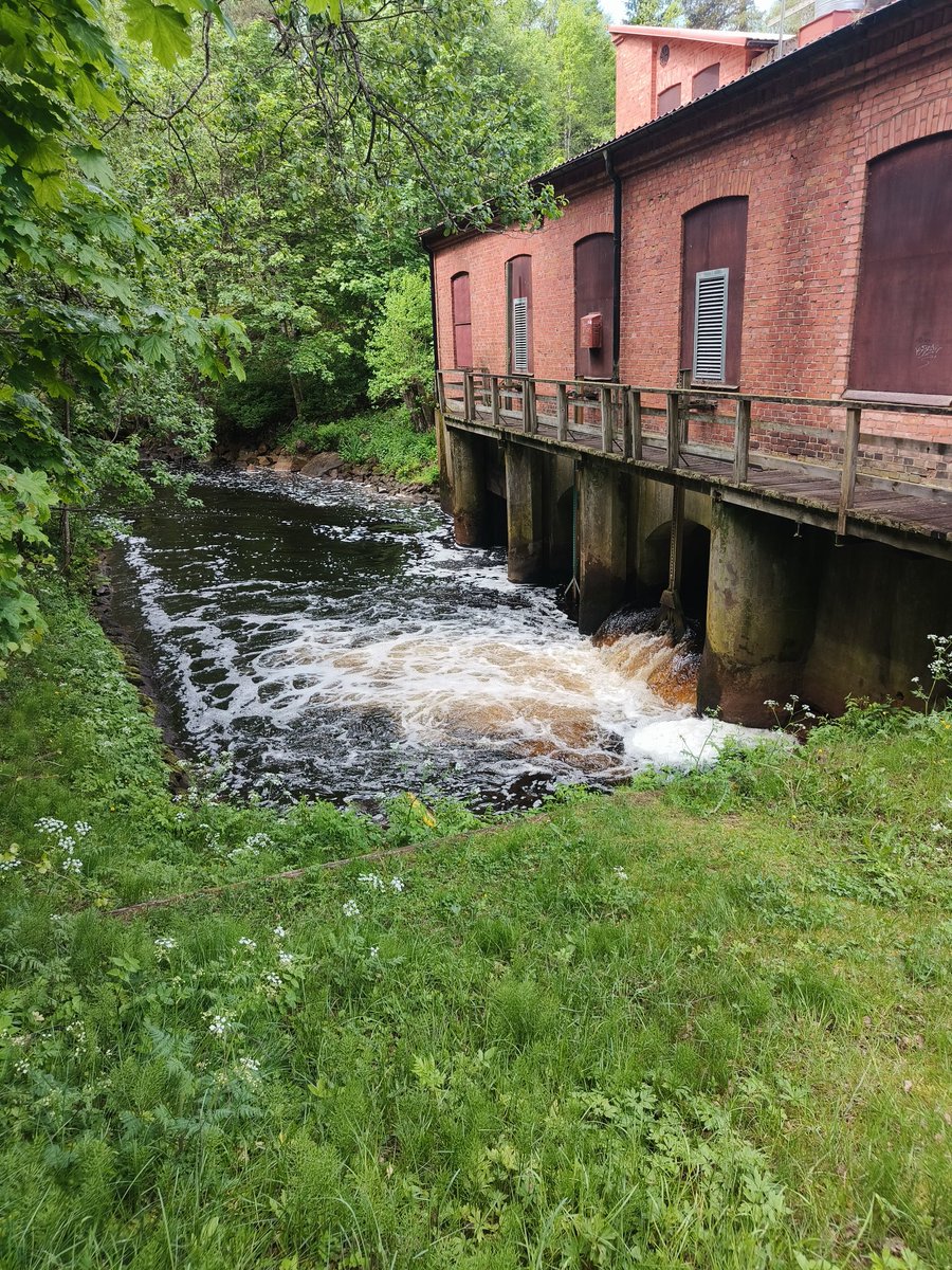 Found this absolute gem of a river ? Lake? With a dam .

Beautiful area!