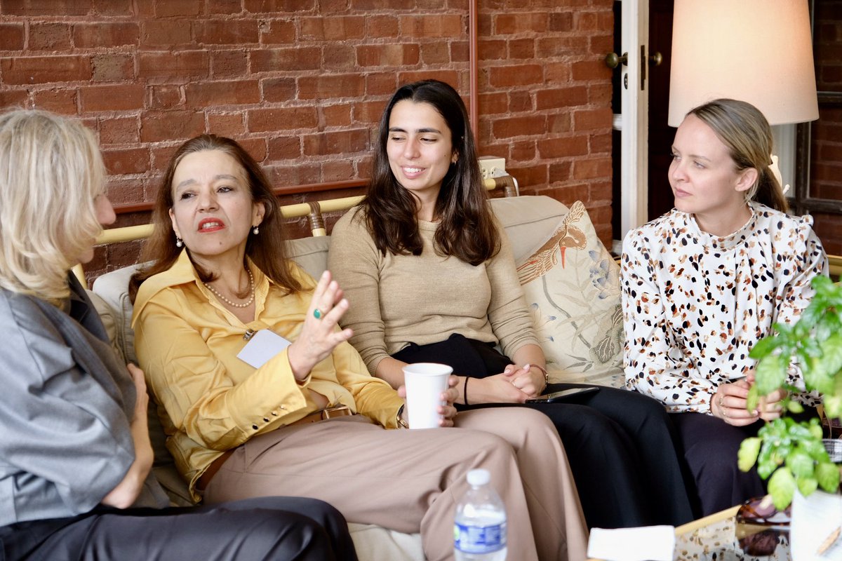 The Collective: Women in Legal Philosophy (@collectivewlp) on Twitter photo Our 2025 meeting was a success!
A special thanks to Heidi Hurd and Michael Moore for hosting us at <a href="/AllertonParkUI/">Allerton Park &RC</a>, <a href="/UIllinoisLaw/">Illinois College of Law</a> Our 2025 meeting was a success!
A special thanks to Heidi Hurd and Michael Moore for hosting us at <a href="/AllertonParkUI/">Allerton Park &RC</a>, <a href="/UIllinoisLaw/">Illinois College of Law</a>