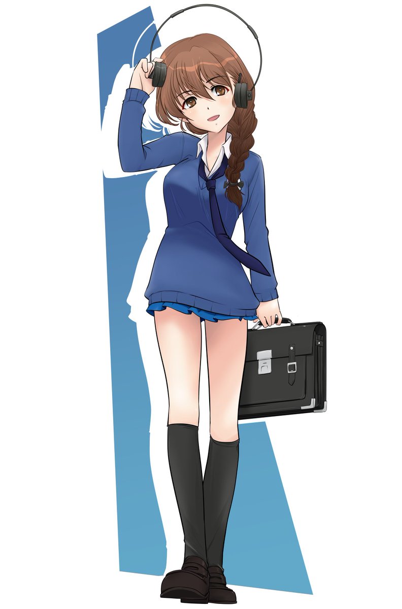 ウエーイと言いながら登校してくるルクリリさん。