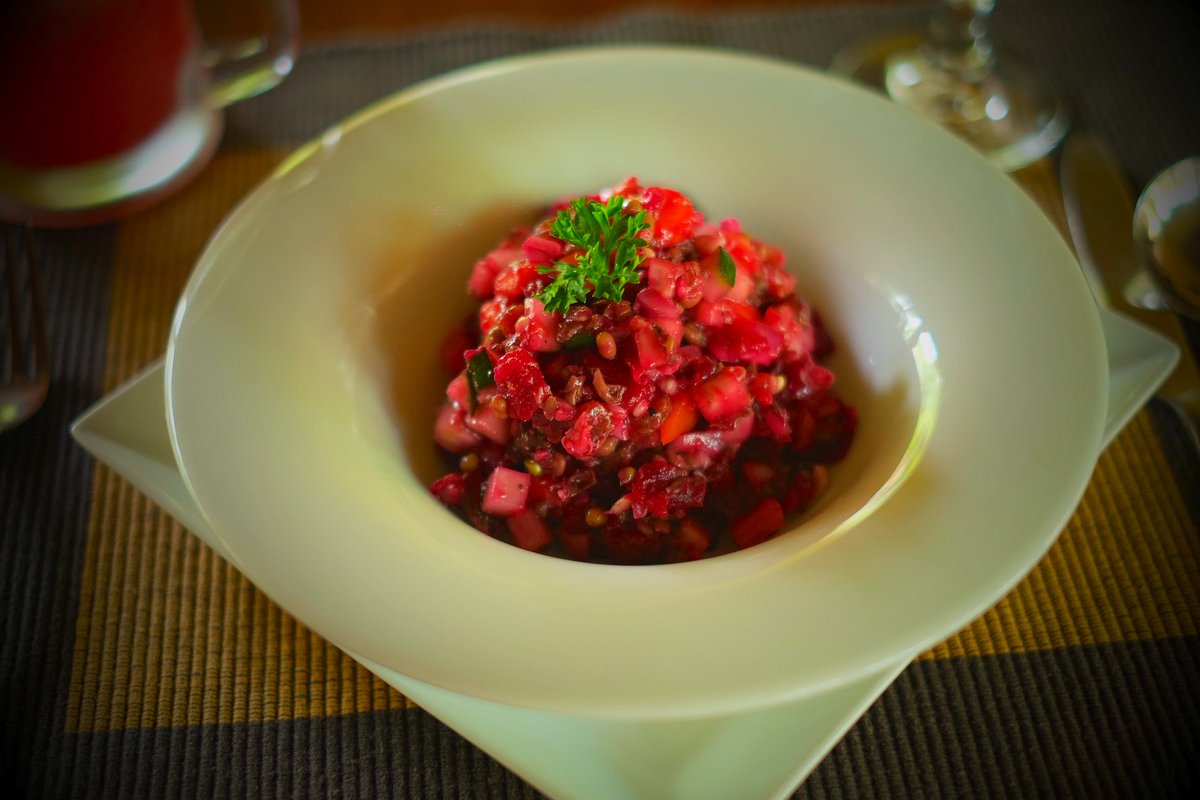 アーユルヴェーダ宿のヘルシーな食事と謎の薬のおかげでお腹の調子が回復！毎食欲をハーバルなあたたかいスープが飲めてありがたかった🌿