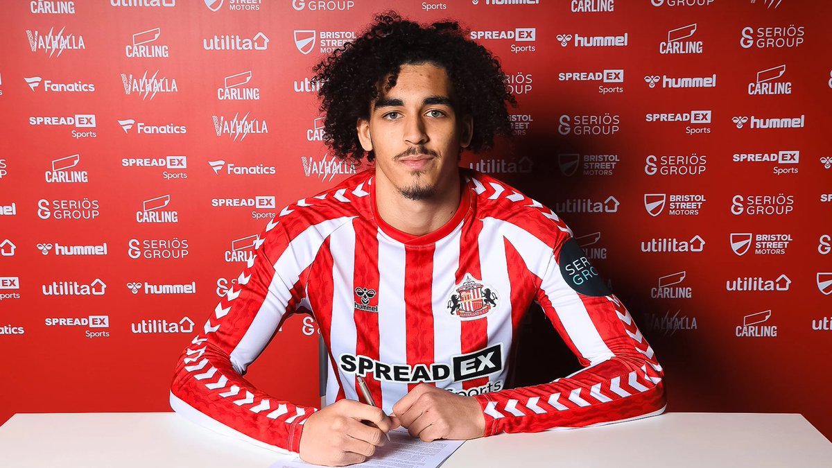 lfc._.reds tweet media