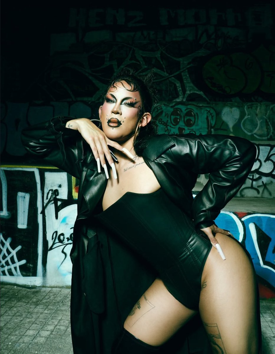 Drag Crave tweet media