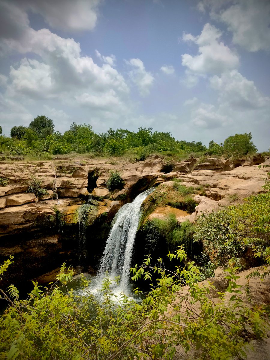 Janvinagani02's tweet photo. JAMJIR WATERFALLS🌊
#GirForest https://t.co/wdkFK8QMJp